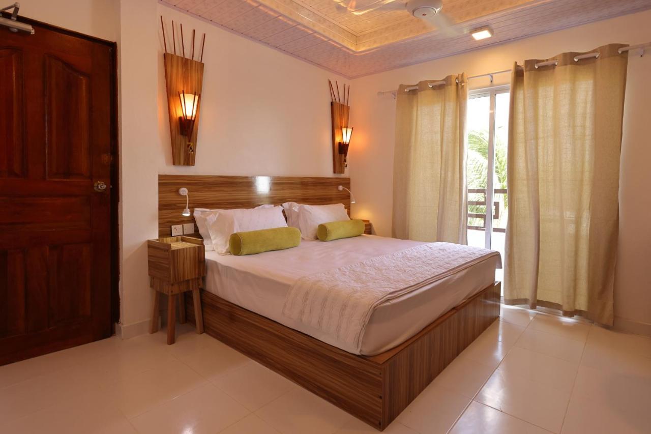 Hotel Batuta Maldives Fourson Thulusdhoo Esterno foto