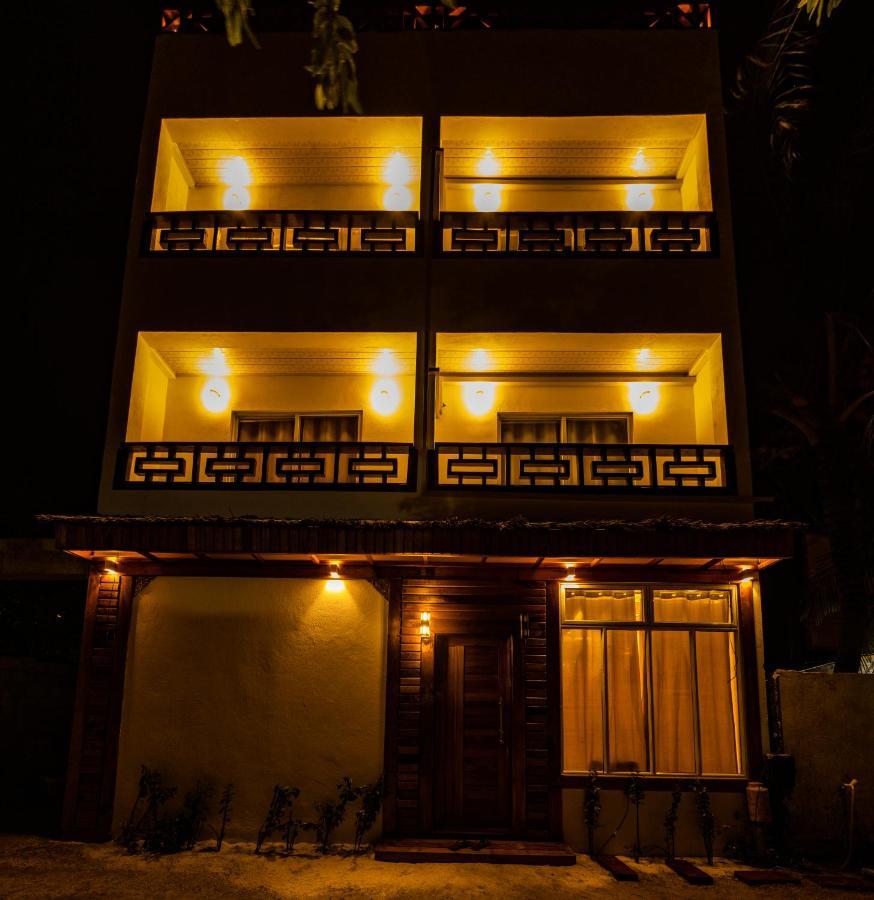 Hotel Batuta Maldives Fourson Thulusdhoo Esterno foto