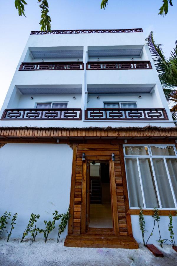 Hotel Batuta Maldives Fourson Thulusdhoo Esterno foto