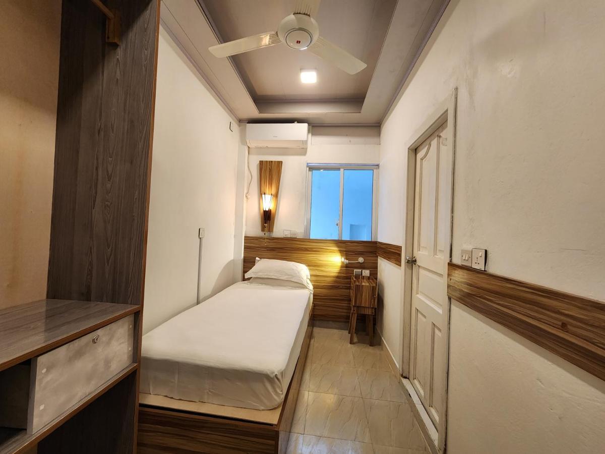 Hotel Batuta Maldives Fourson Thulusdhoo Esterno foto